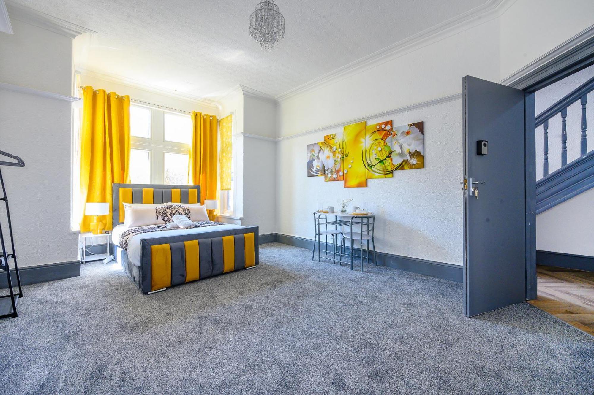 -Rf7H- For Your Relaxed & Cosy Free Parking ليدز المظهر الخارجي الصورة